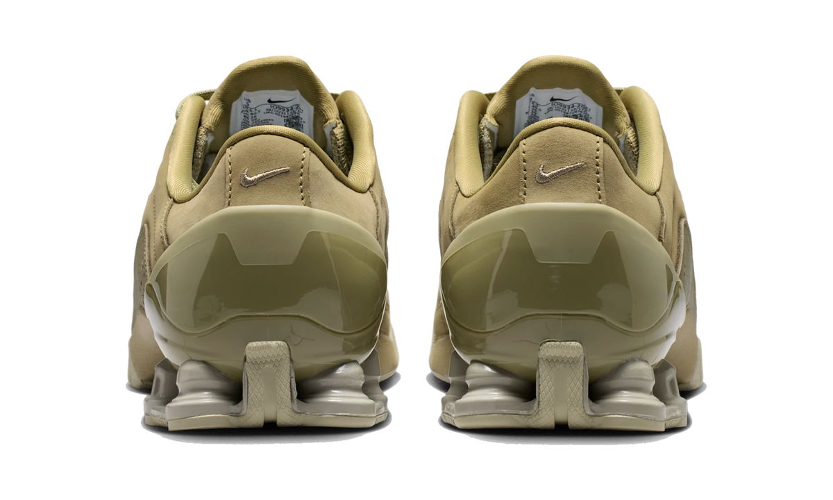 Overkicks - Nike Total 90 Shox Magia Neutral Olive (IO9934-200) - detalle talón