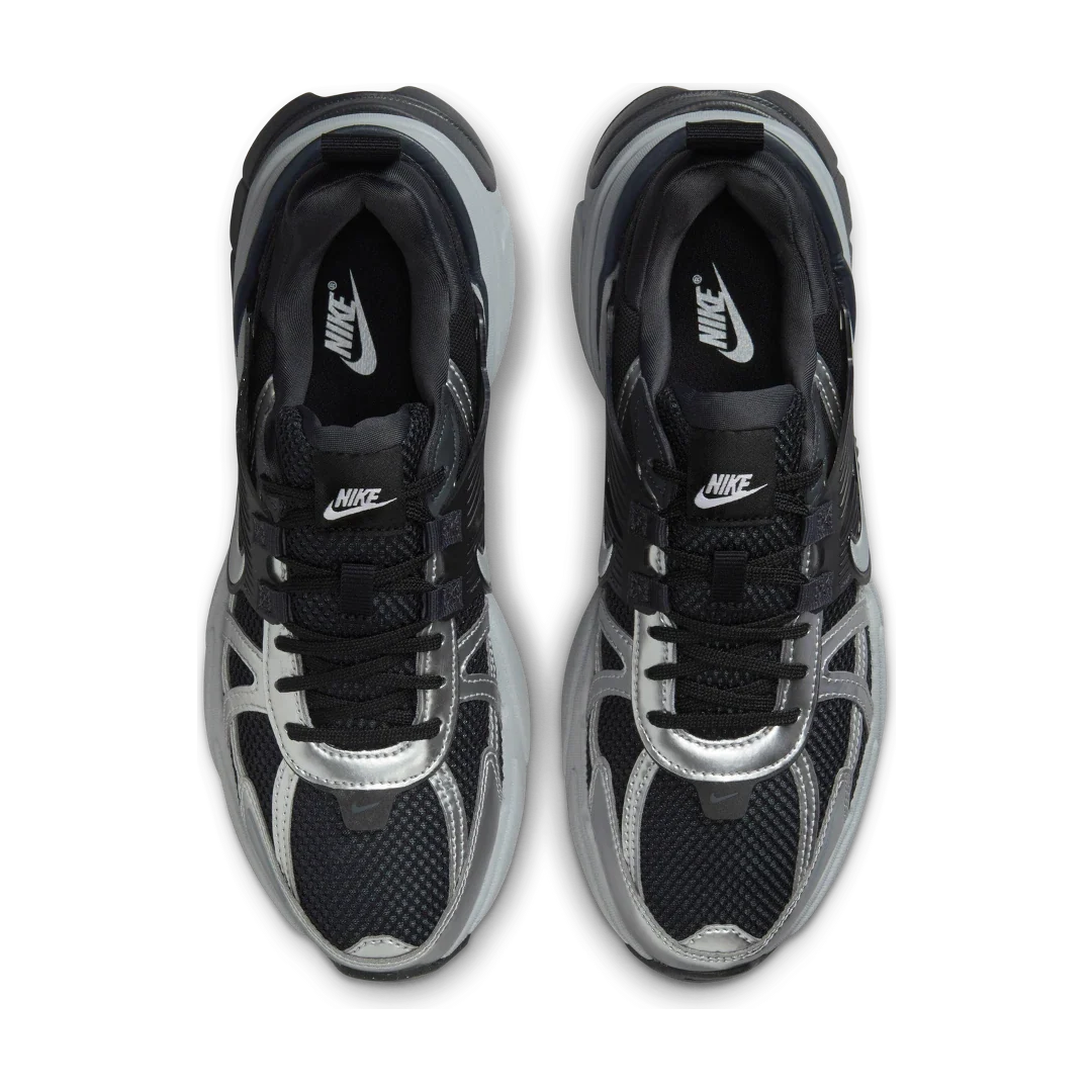 Overkicks - Nike V2K Run Black Metallic Silver (Womens) (FD0736-005) - par completo