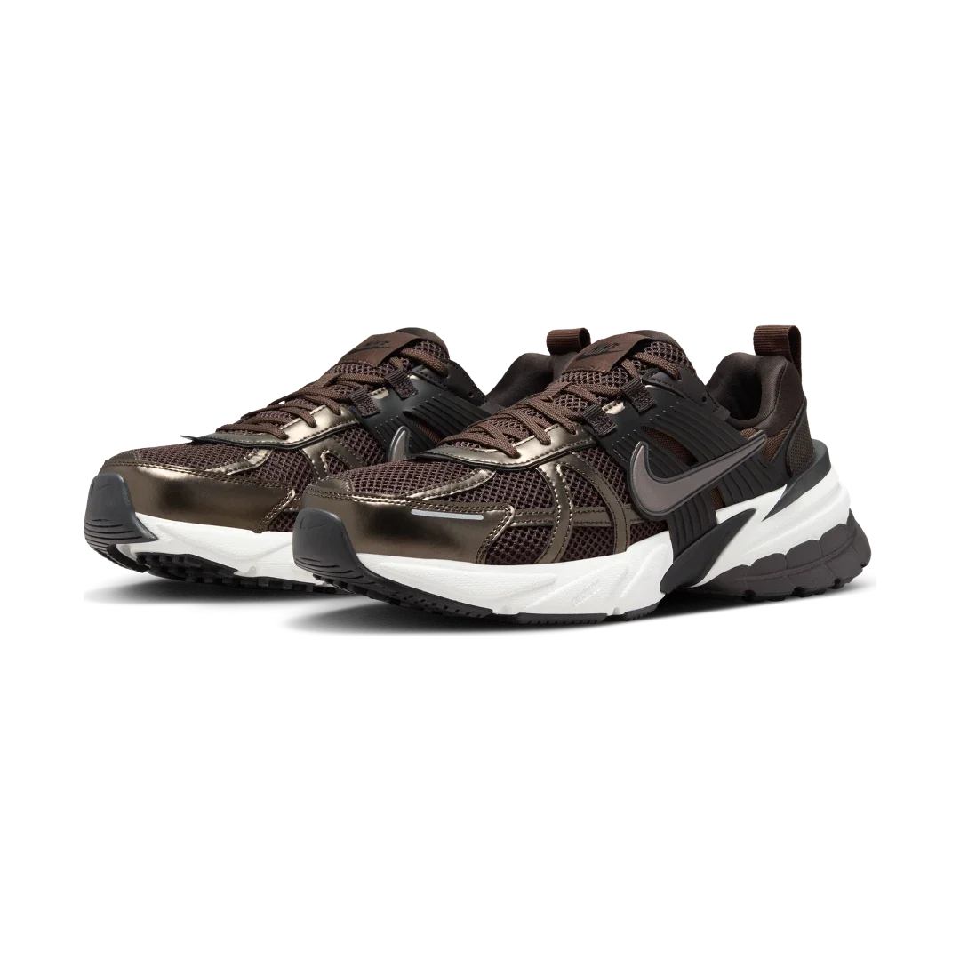 Overkicks - Nike V2K Run Velvet Brown White Black Baroque Brown (HJ4497-200) - vista trasera