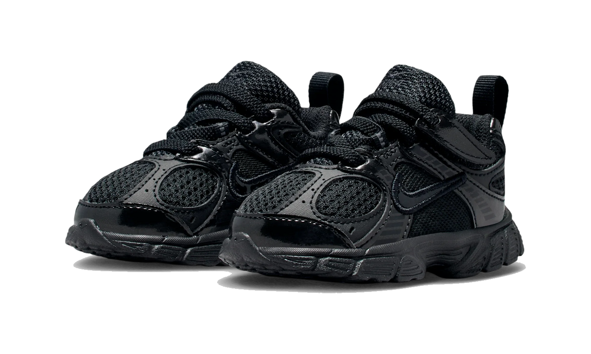 Overkicks - Nike V5 RNR Black Anthracite (TD) (HQ6413-002) - imagen 2