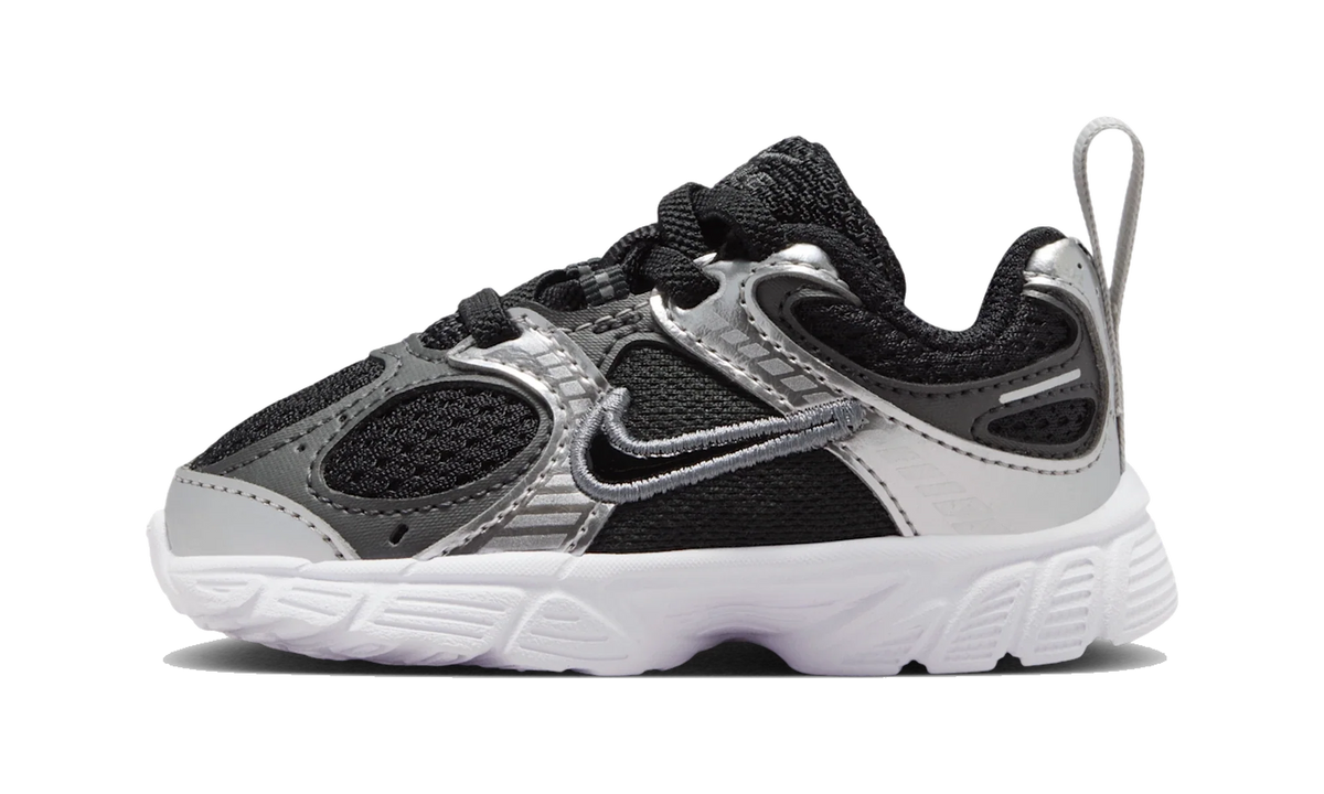 Overkicks - Nike V5 RNR Black Smoke Grey (TD) (IR2949-001) - vista lateral