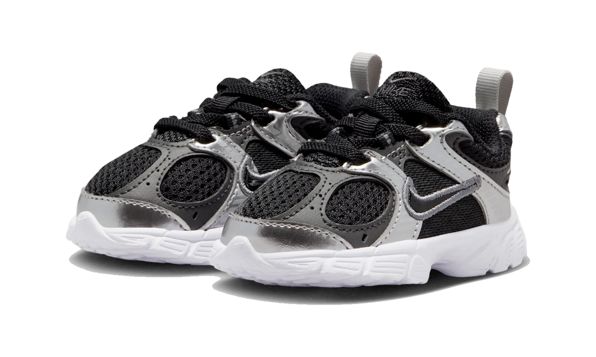 Overkicks - Nike V5 RNR Black Smoke Grey (TD) (IR2949-001) - imagen 2