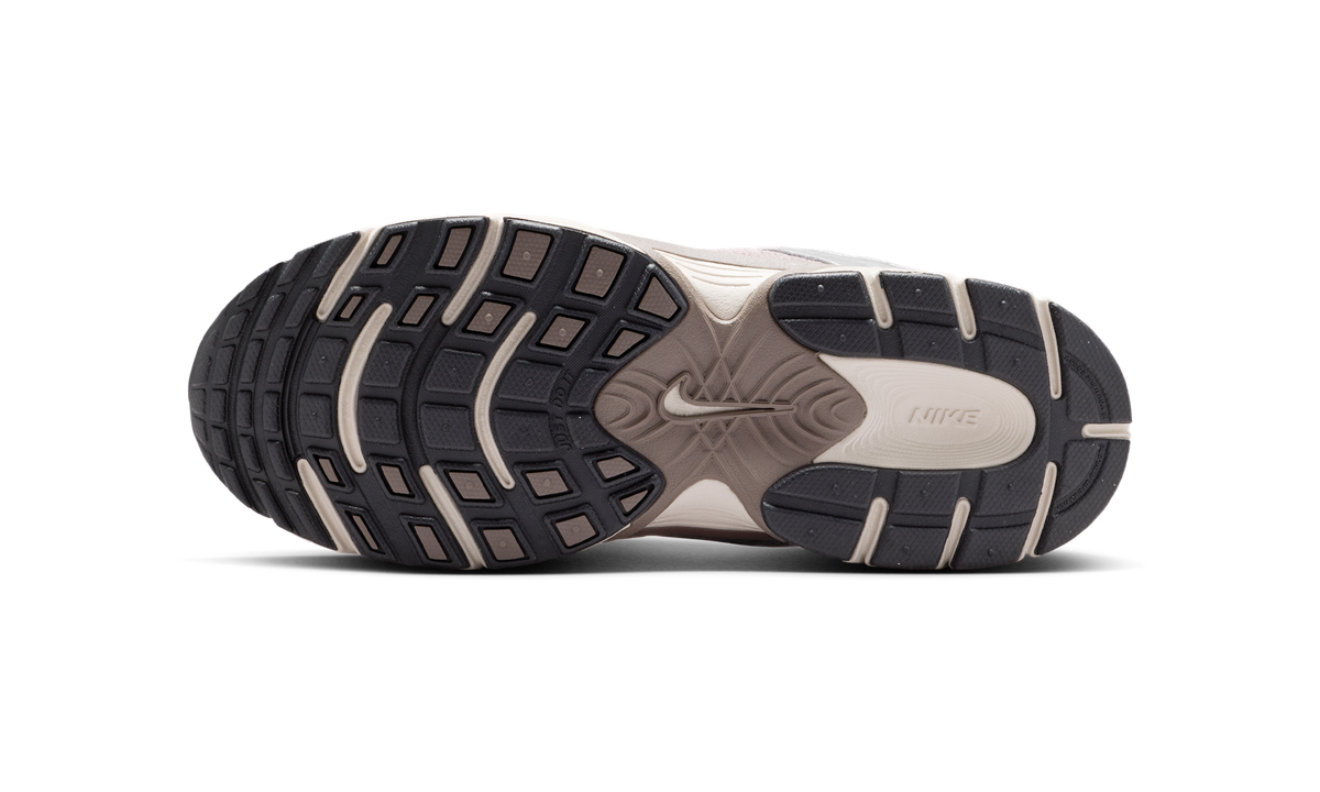 Overkicks - Nike V5 RNR Cave Stone College Grey Vast Grey Black (GS) (HQ6411-200) - imagen 3