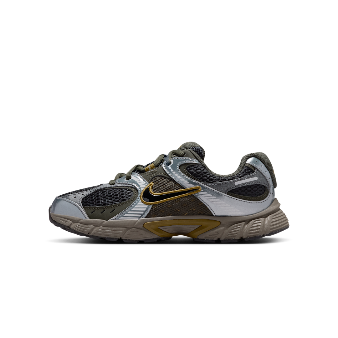 Overkicks - Nike V5 RNR Olive Flak Sequoia (GS) (HQ6411-300) - vista lateral