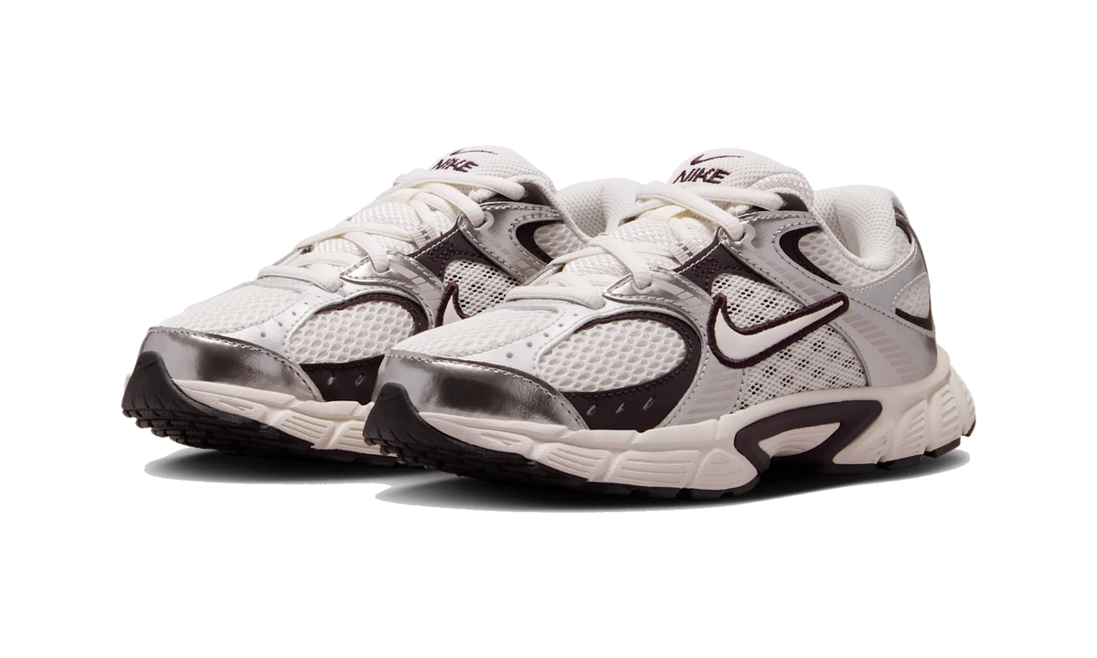 Overkicks - Nike V5 RNR Phantom Burgundy Ash (GS) (HQ6411-005) - imagen 2