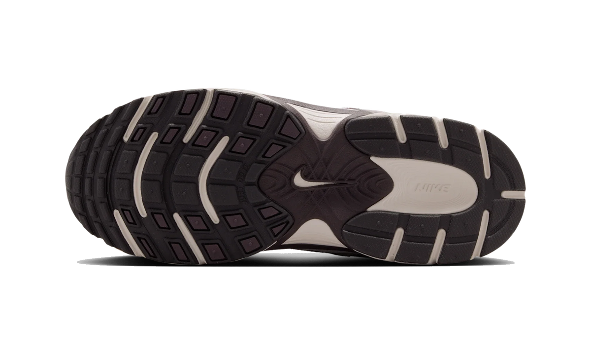 Overkicks - Nike V5 RNR Phantom Burgundy Ash (GS) (HQ6411-005) - imagen 3