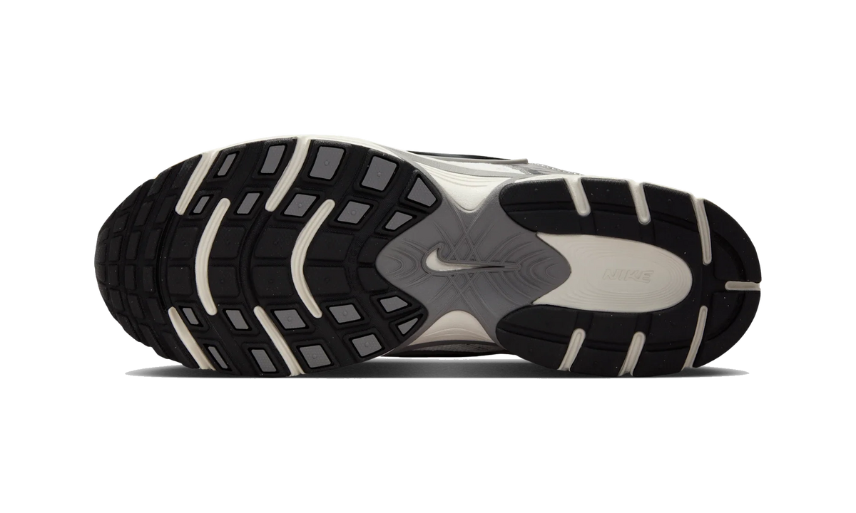 Overkicks - Nike V5 RNR Phantom Pencil Point (HJ5228-009) - par completo