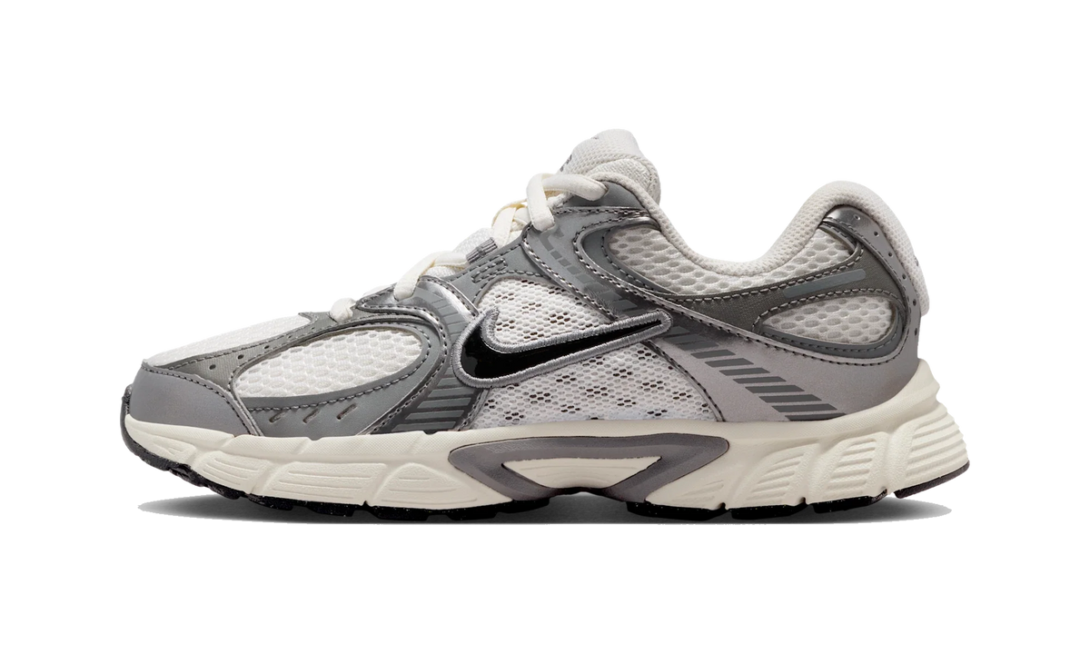 Overkicks - Nike V5 RNR Phantom Pencil Point (GS) (HQ6411-003) - vista lateral
