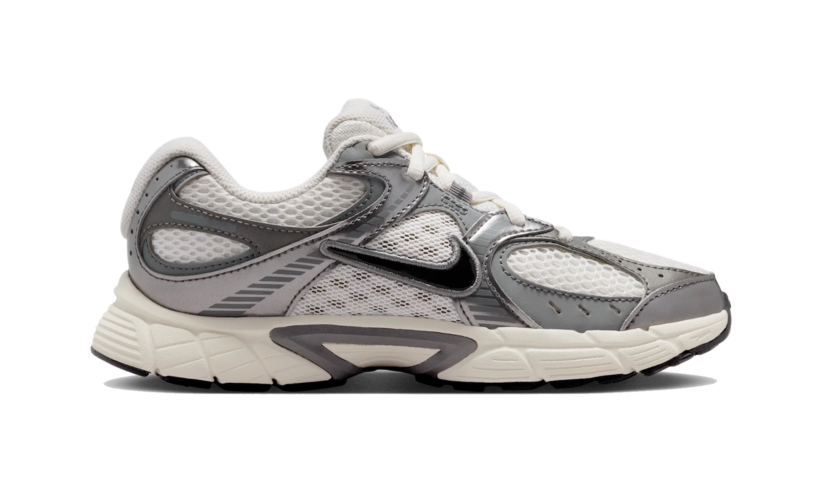 Overkicks - Nike V5 RNR Phantom Pencil Point (GS) (HQ6411-003) - imagen 4