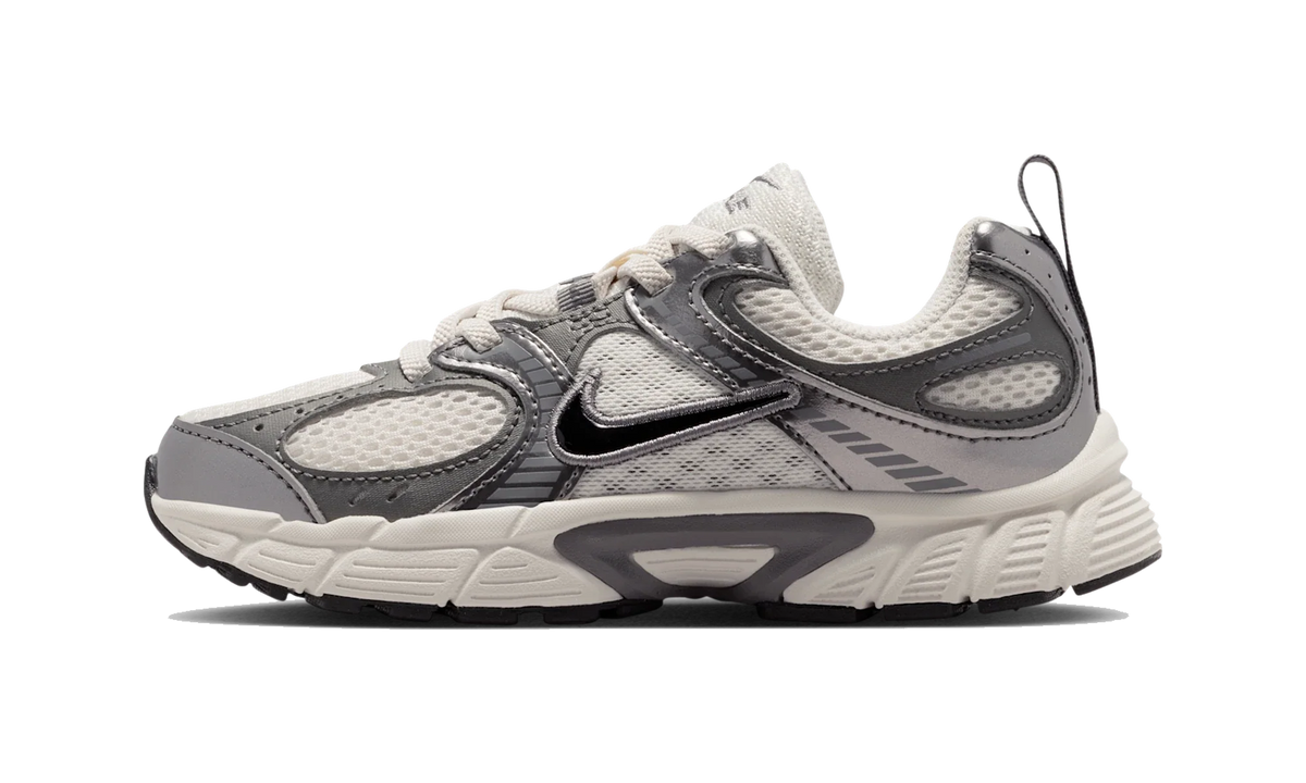 Overkicks - Nike V5 RNR Phantom Pencil Point (PS) (HQ6412-003) - vista lateral
