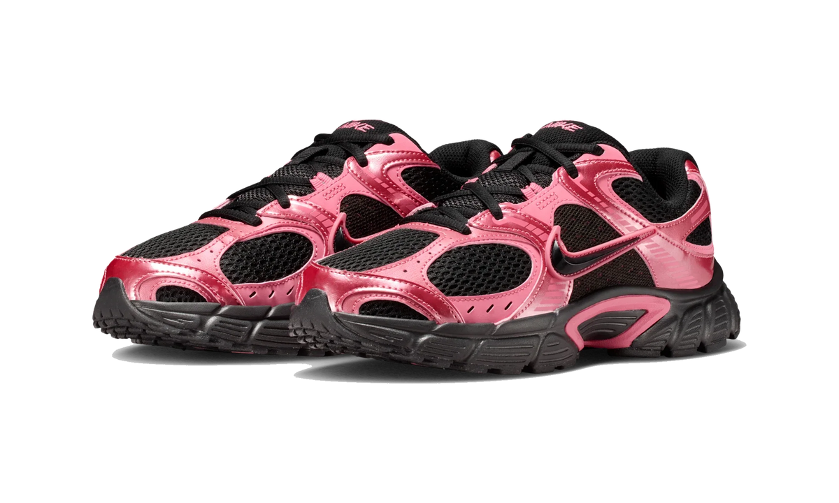 Overkicks - Nike V5 RNR Reflective Black Peony (Womens) (HQ7901-004) - vista trasera