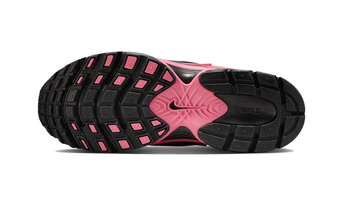 Overkicks - Nike V5 RNR Reflective Black Peony (Womens) (HQ7901-004) - par completo