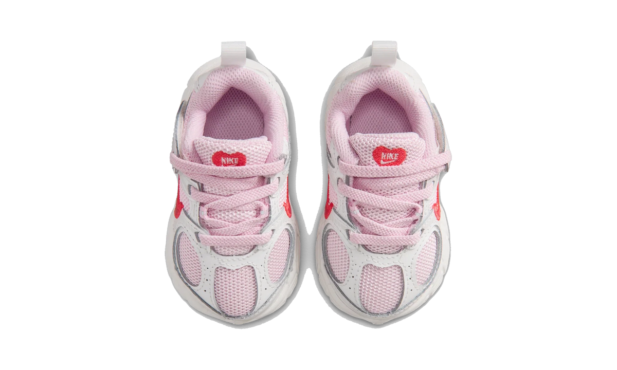 Overkicks - Nike V5 RNR Valentine's Day (2026) (TD) (IQ6637-121) - imagen 5