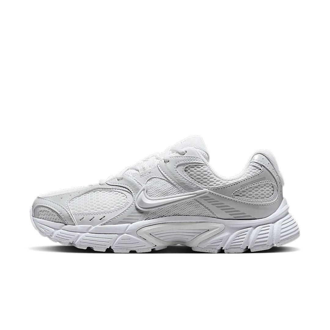 Overkicks - Nike V5 RNR White Black Metallic Silver (Womens) (HQ7901-101) - vista lateral