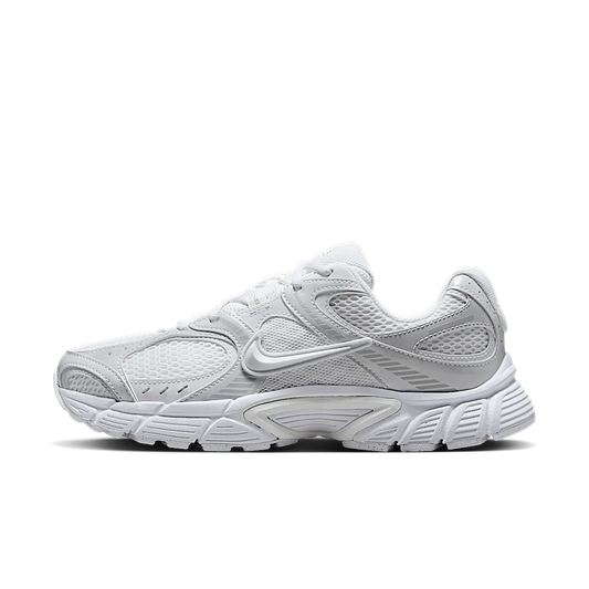 Overkicks - Nike V5 RNR White Black Metallic Silver (Womens) (HQ7901-101) - vista lateral