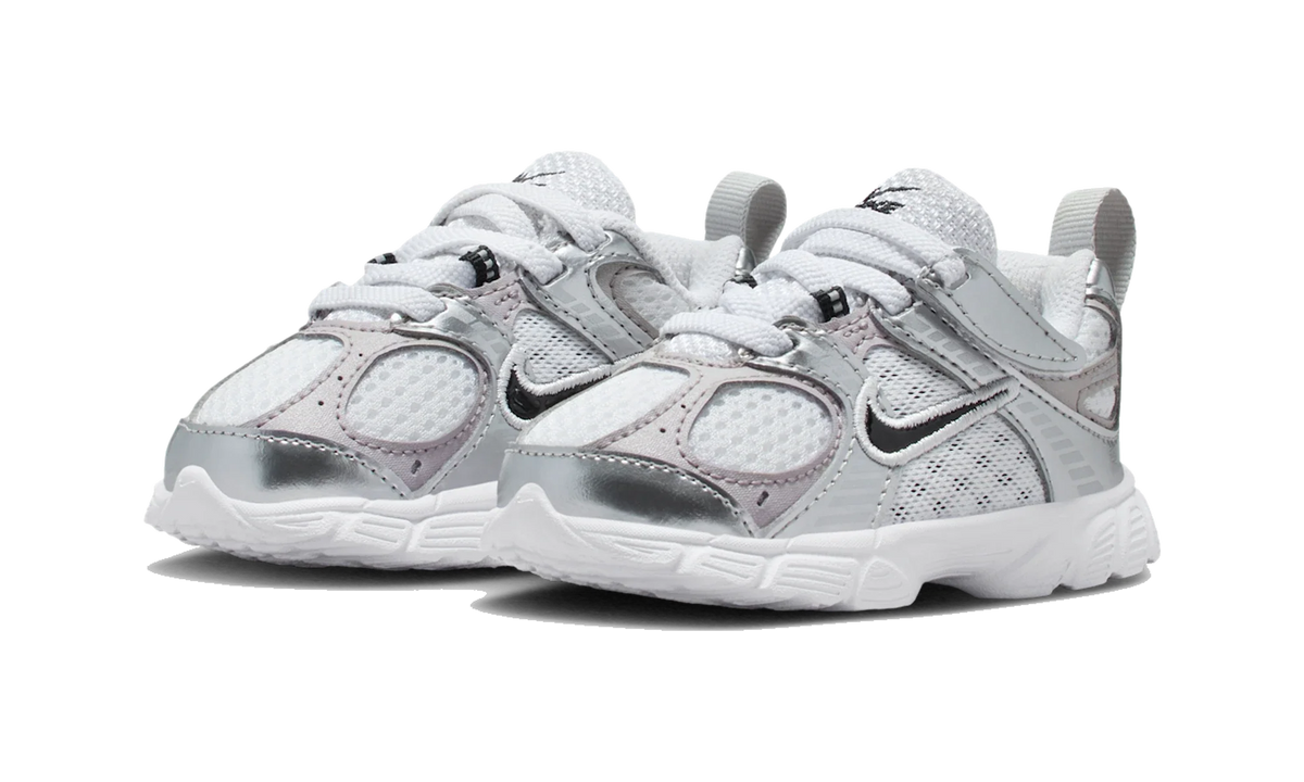 Overkicks - Nike V5 RNR White Vast Grey (TD) (HQ6413-100) - imagen 2