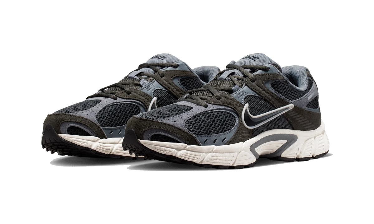 Overkicks - Nike V5 Rnr Suede Anthracite Black Cool Grey (IX0702-002) - vista trasera