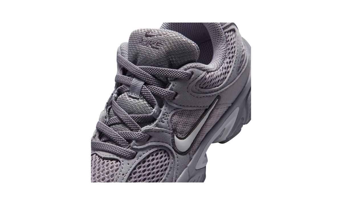 Overkicks - Nike V5 Runner Pencil Point Atmosphere Grey (PS) (IO1646-001) - imagen 7