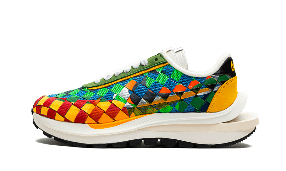 Overkicks - Nike VaporWaffle Woven sacai Jean Paul Gaultier Green Gusto (DR5209-300) - vista lateral
