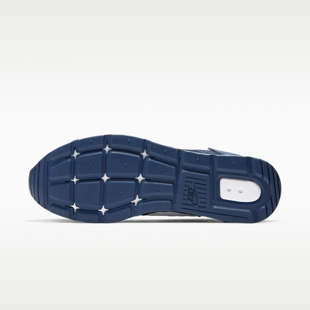 Overkicks - Nike Venture Runner Midnight Navy (CK2944-400) - detalle suela