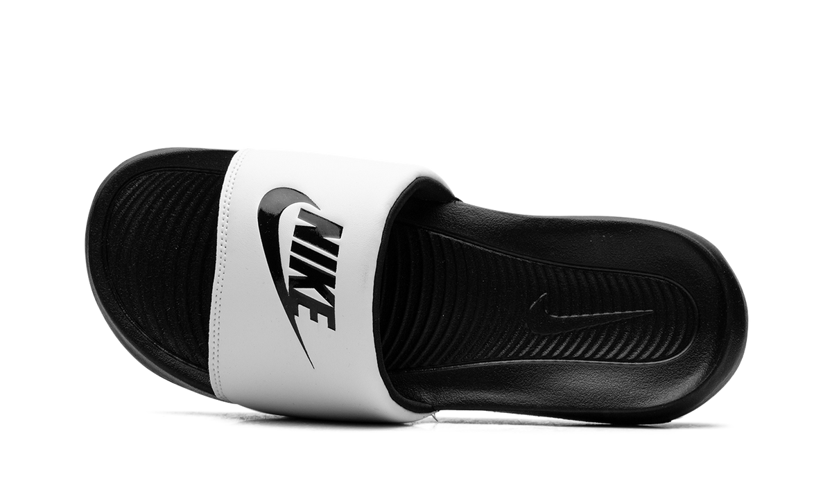 Overkicks - Nike Victori One Slide White Black (CN9675-005) - vista superior