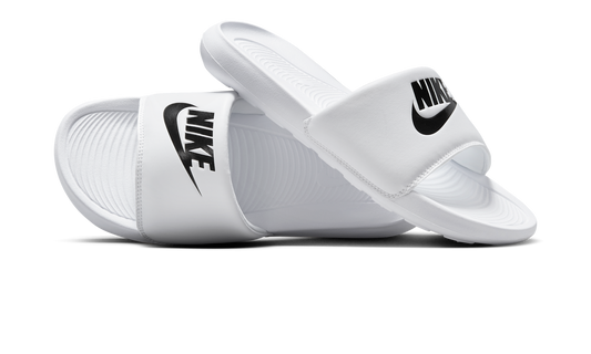 Overkicks - Nike Victori One White Black White (Womens) (CN9677-100) - vista lateral