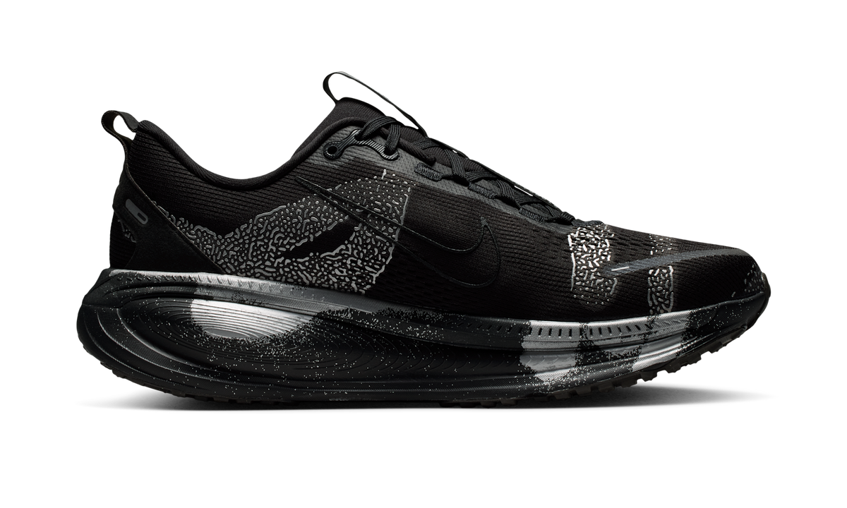 Overkicks - Nike Vomero 18 Disrupt Pack (IQ3925-001) - detalle suela