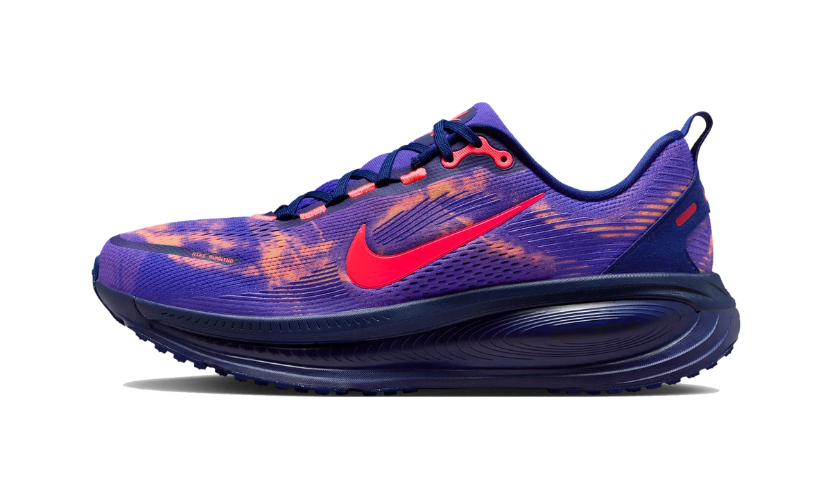 Overkicks - Nike Vomero 18 Indigo Burst (IQ0602-400) - vista lateral