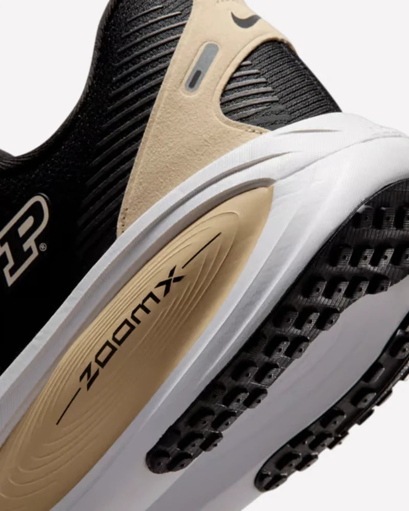 Overkicks - Nike Vomero 18 Purdue (IQ6888-001) - detalle talon