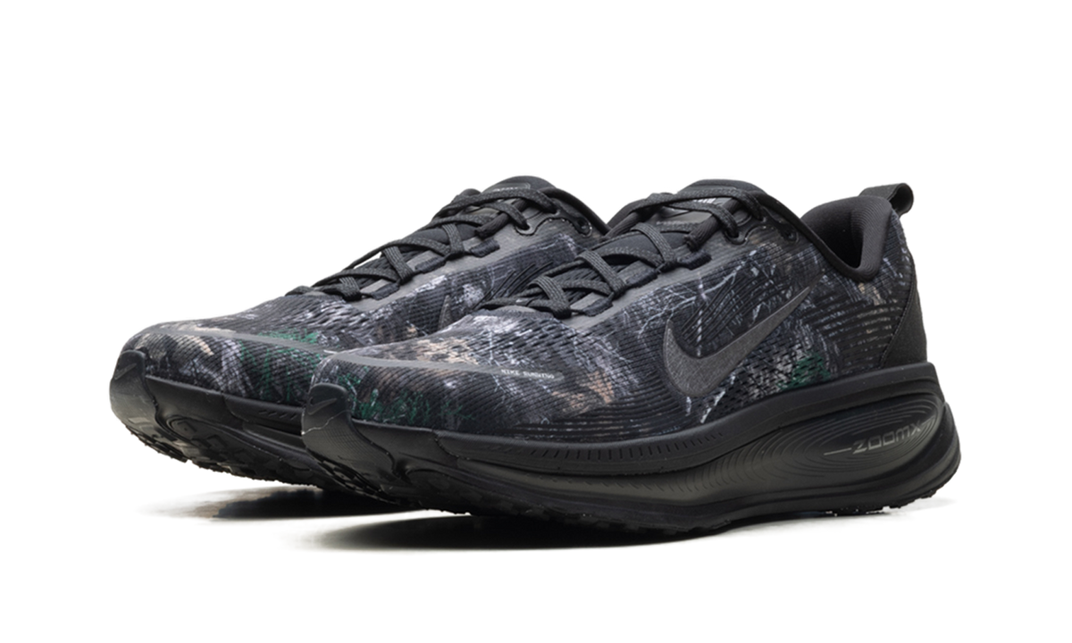 Overkicks - Nike Vomero 18 Realtree Camo Black (IF4456-001) - vista trasera