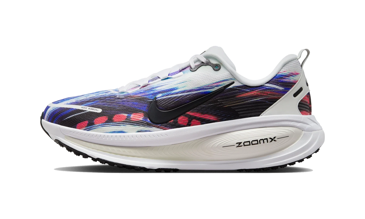 Overkicks - Nike Vomero 18 SE Light Trails (IB8164-999) - vista lateral
