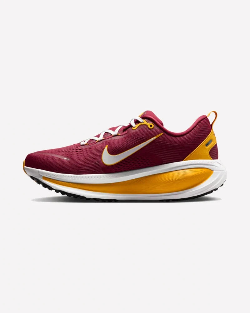 Overkicks - Nike Vomero 18 USC (IQ6894-600) - vista lateral
