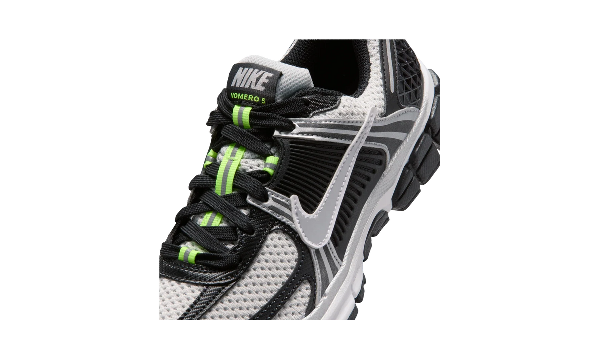 Overkicks - Nike Vomero 5 Black Photon Dust Volt Ice (GS) (IQ0312-010) - imagen 7