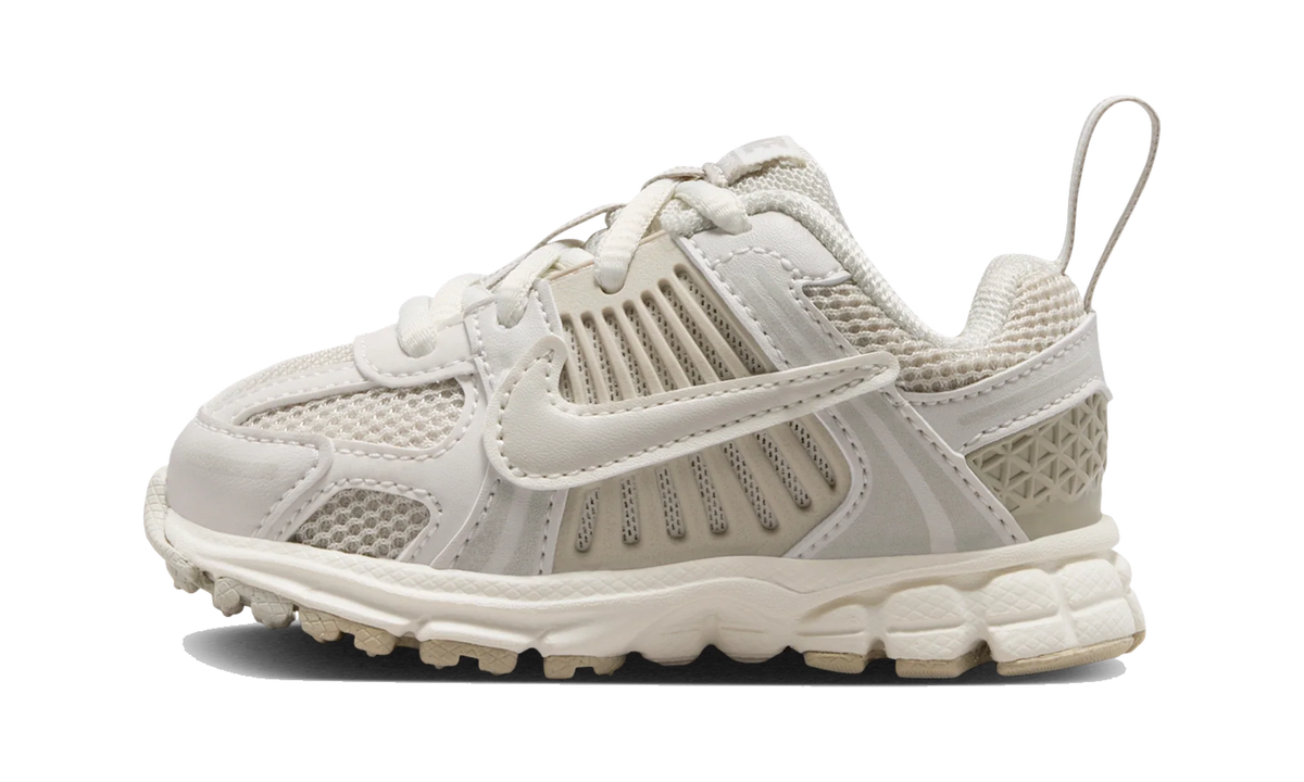 Overkicks - Nike Vomero 5 Phantom Cream (TD) (IR4588-016) - vista lateral