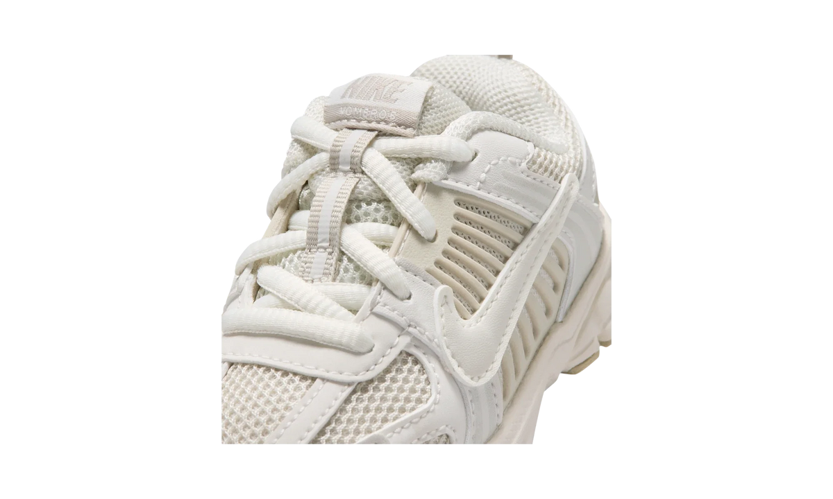 Overkicks - Nike Vomero 5 Phantom Cream (TD) (IR4588-016) - imagen 7