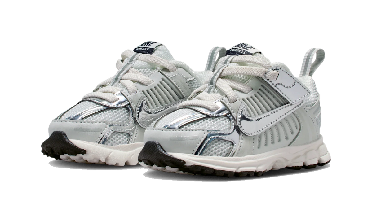 Overkicks - Nike Vomero 5 Photon Dust Gridiron Sail Chrome (TD) (IM9466-001) - imagen 2