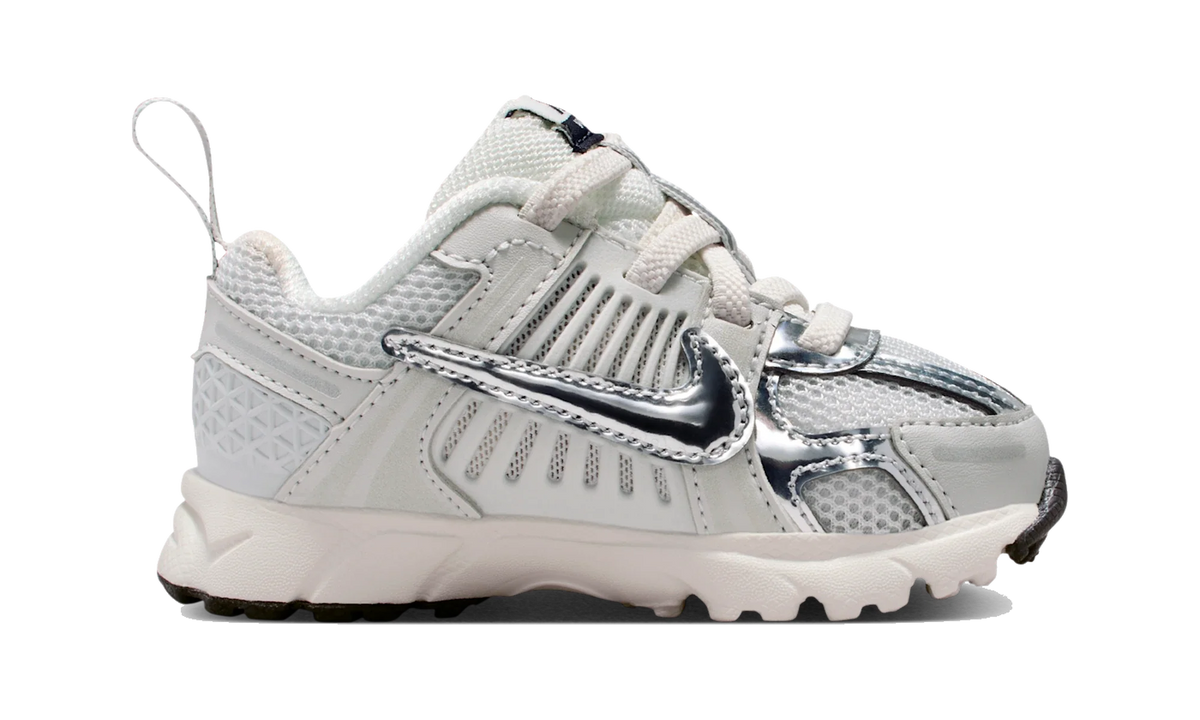 Overkicks - Nike Vomero 5 Photon Dust Gridiron Sail Chrome (TD) (IM9466-001) - imagen 4