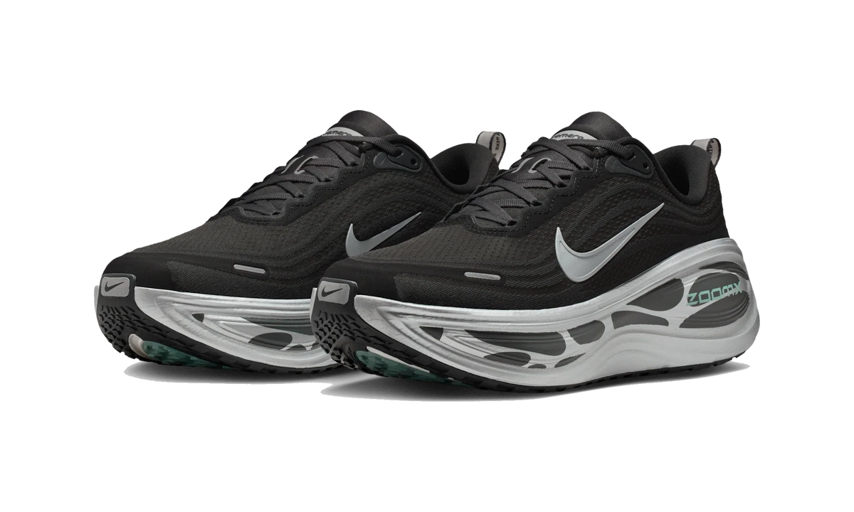 Overkicks - Nike Vomero Plus Anthracite Zebra (IM6011-060) - vista trasera