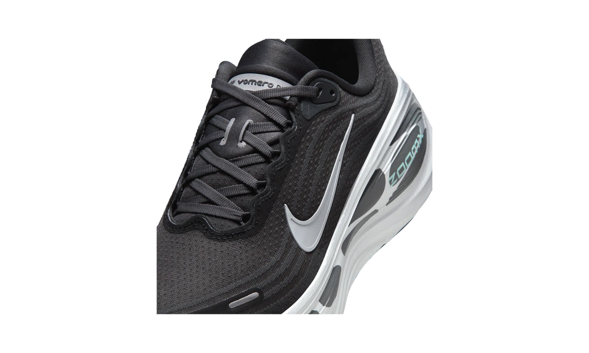 Overkicks - Nike Vomero Plus Anthracite Zebra (IM6011-060) - detalle lateral interior