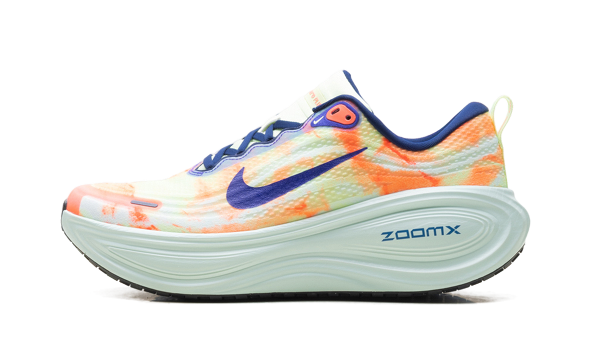Overkicks - Nike Vomero Plus Barely Volt Multi-Color (IQ0605-701) - vista lateral