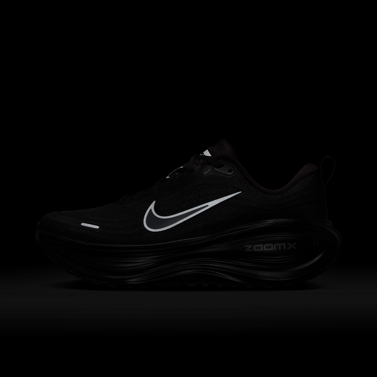 Overkicks - Nike Vomero Plus Black Metallic Dark Grey (Womens) (HV8154-001) - detalle