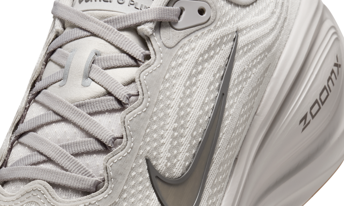 Overkicks - Nike Vomero Plus College Grey Light Iron Ore Gum (HV8150-005) - detalle lateral interior