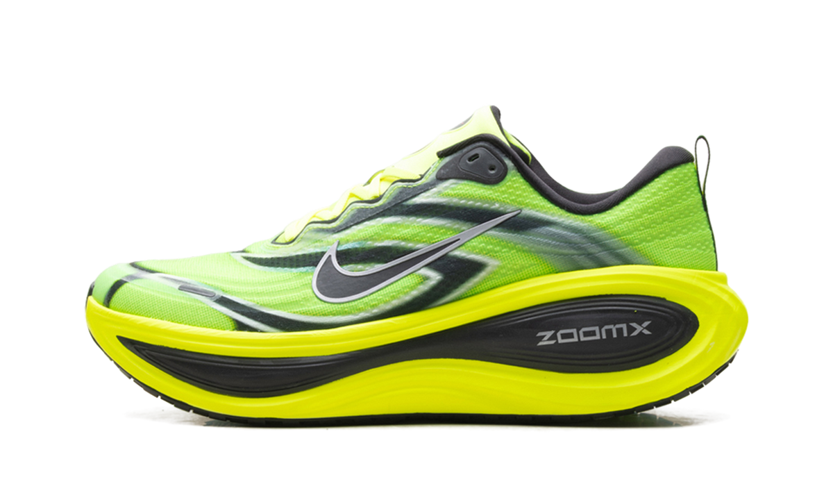 Overkicks - Nike Vomero Plus Ekiden Pack Volt (IM8072-999) - vista lateral