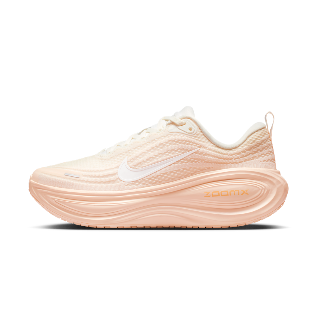 Overkicks - Nike Vomero Plus Guava Ice Orange Chalk (Womens) (HV8154-801) - vista lateral