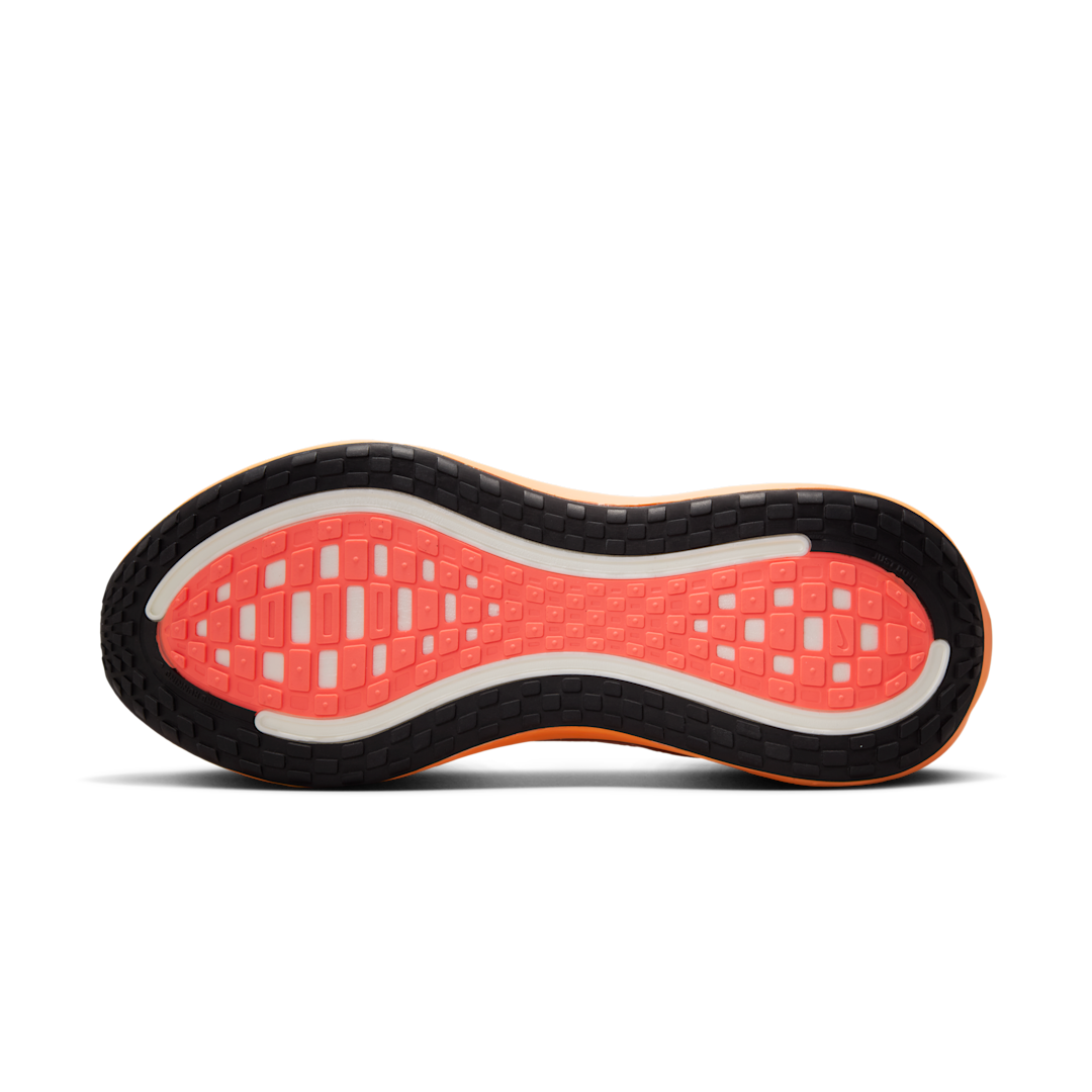 Overkicks - Nike Vomero Plus Orange Pulse (HV8150-801) - detalle suela