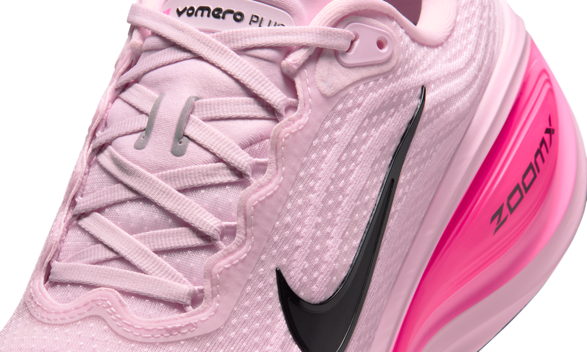 Overkicks - Nike Vomero Plus Pink Foam Hyper Pink (HV8150-602) - detalle lateral interior