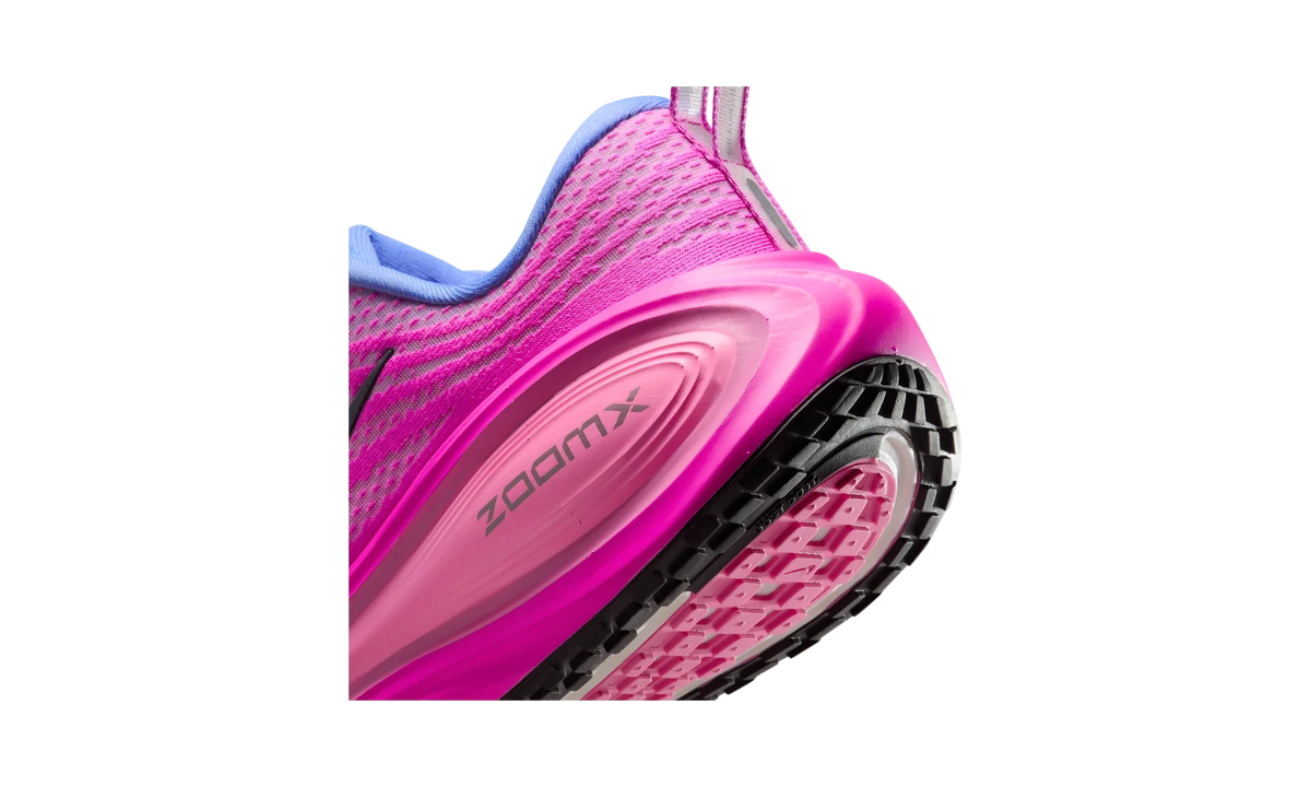 Overkicks - Nike Vomero Plus Royal Pulse Fire Pink (Womens) (HV8154-400) - detalle