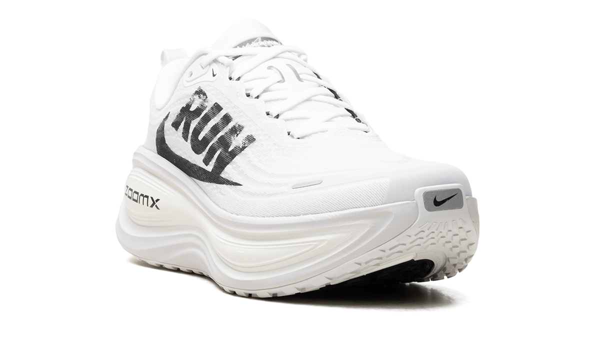 Overkicks - Nike Vomero Plus Run (IH2268-100) - detalle lateral interior