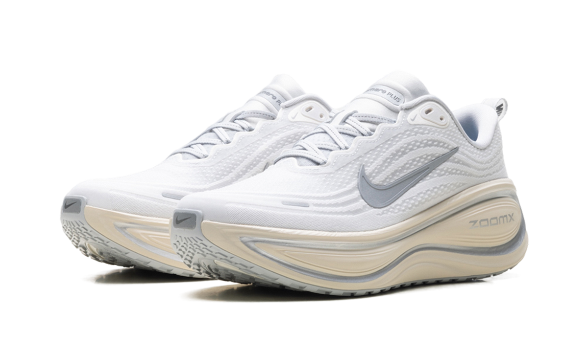 Overkicks - Nike Vomero Plus Running is Mental (IQ0308-094) - vista trasera