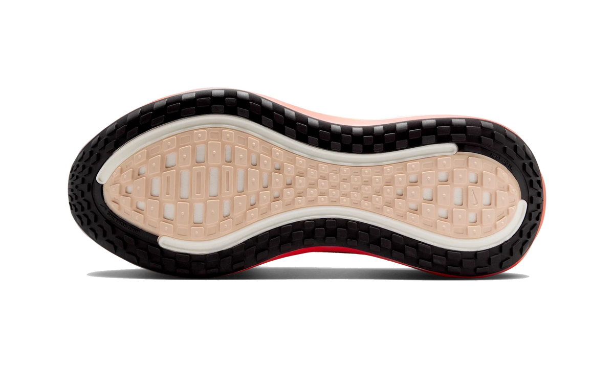 Overkicks - Nike Vomero Plus SE Sunset (Womens) (IH2091-800) - par completo